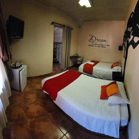 Casa Feliz Hotel Mokopane Kültér fotó