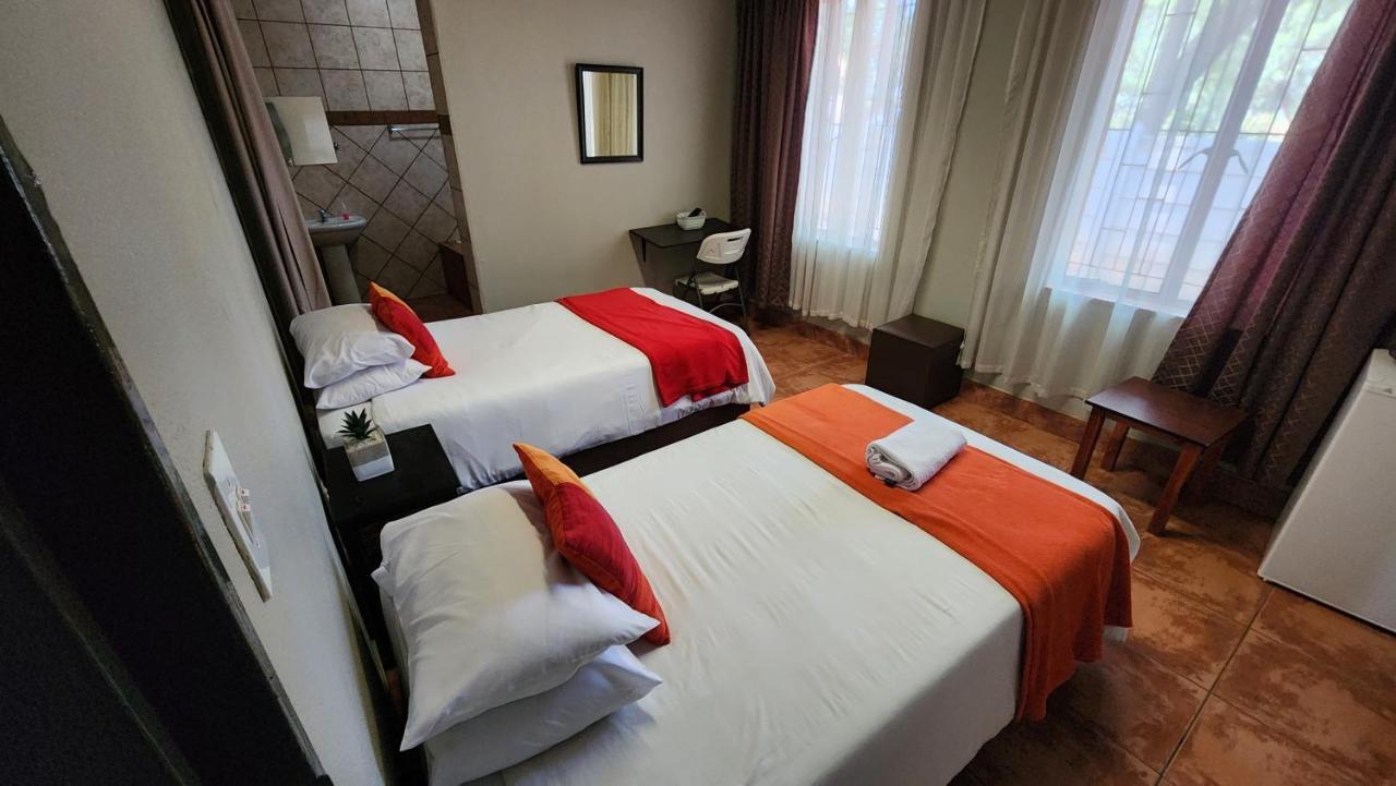 Casa Feliz Hotel Mokopane Kültér fotó
