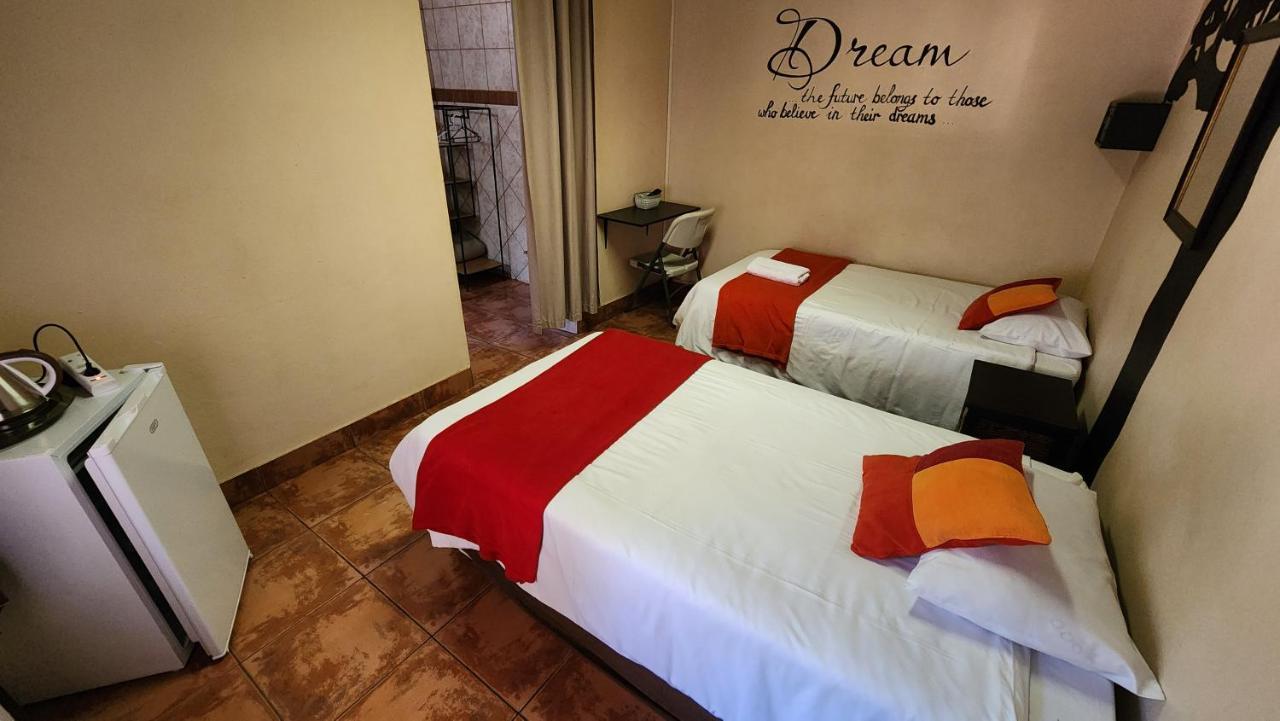 Casa Feliz Hotel Mokopane Kültér fotó